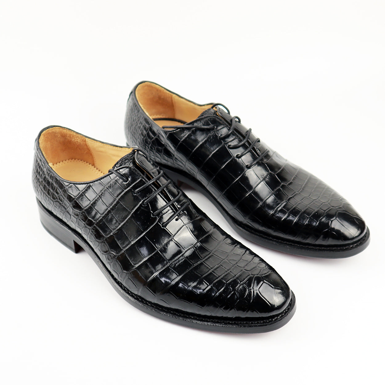 Source Goodyear welt Alligator low cut shoes for men fashion