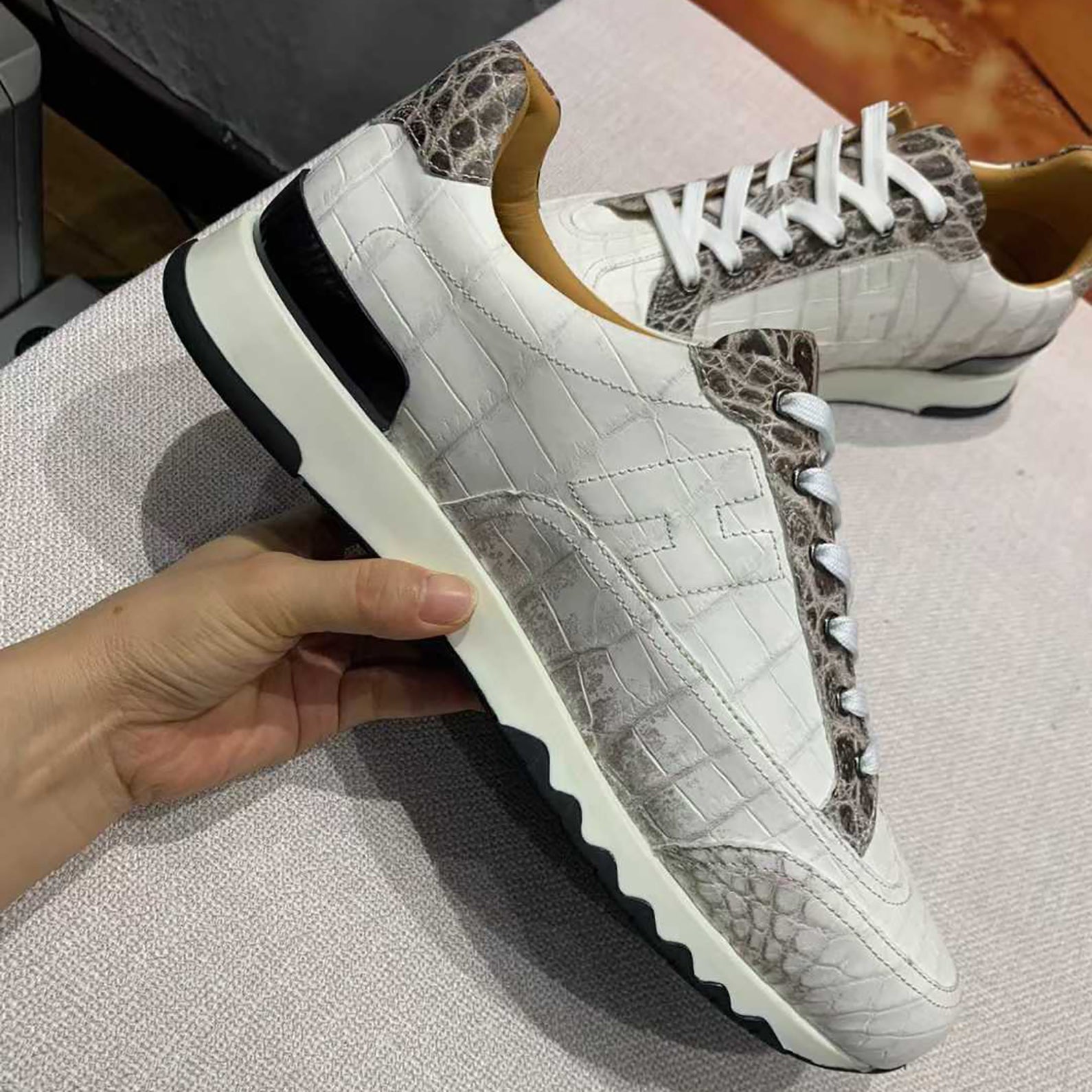 Handmade White Belly Alligator Sneakers for Men – Premium Men’s Himalaya Alligator Skin Sneakers with Luxury Street Style
