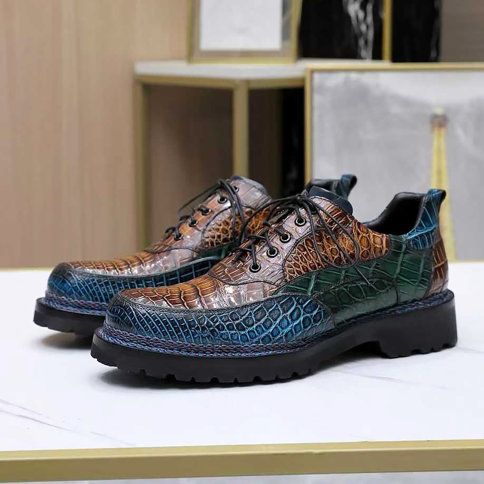 Custom-Made Nile Crocodile Leather Business Casual Shoes – Hand-Painted Patina with Norwegian Welt Construction