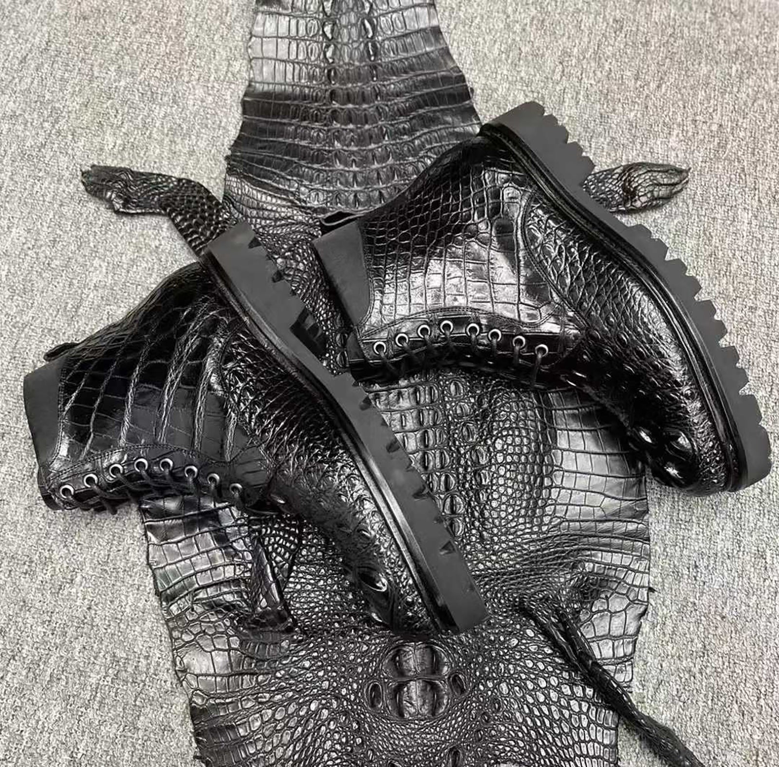 Genuine Alligator Leather Boots for Men – Handcrafted Black Combat-Style Luxury Footwear with Rugged Sole