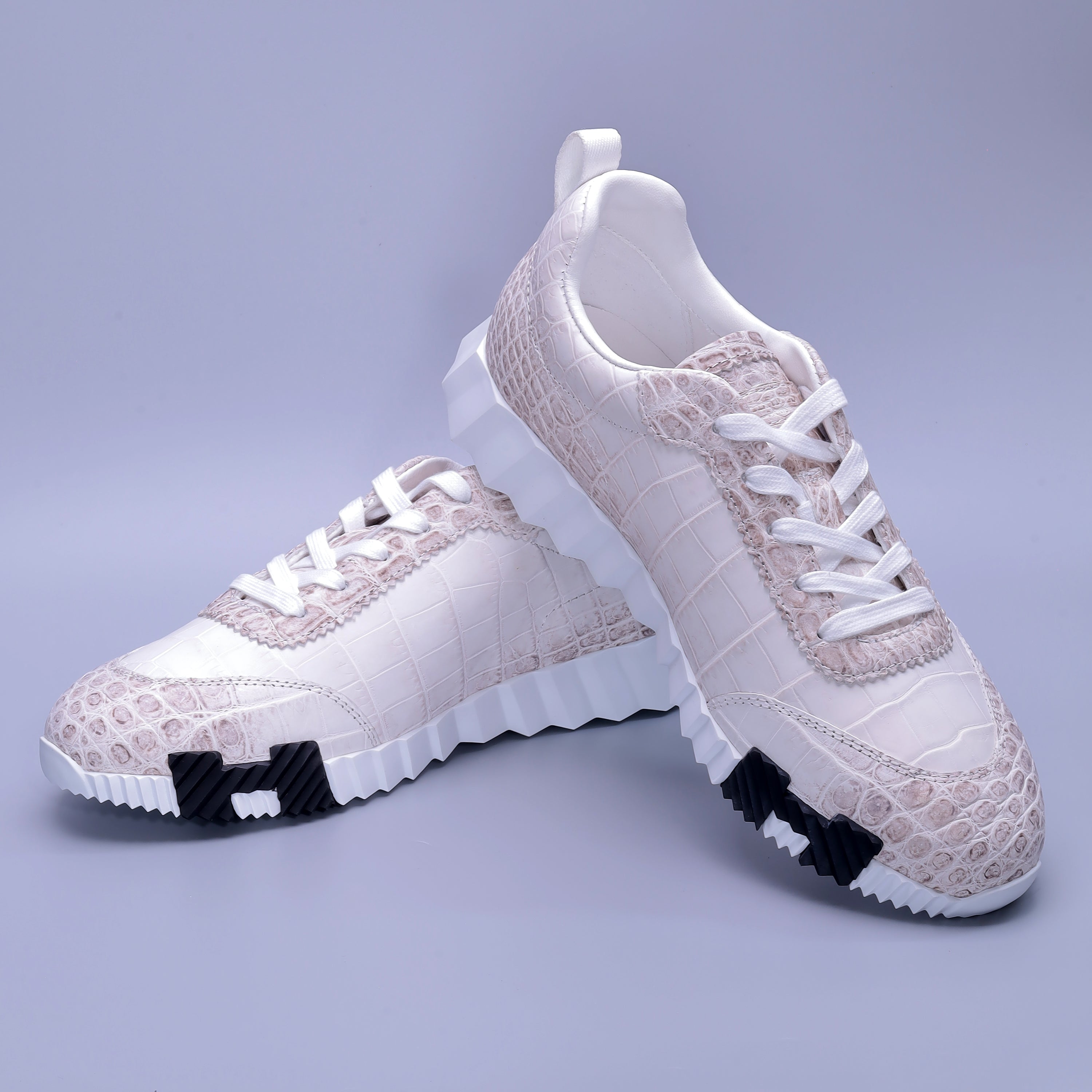 Himalayan Alligator Leather Men’s Lace-Up Sneakers