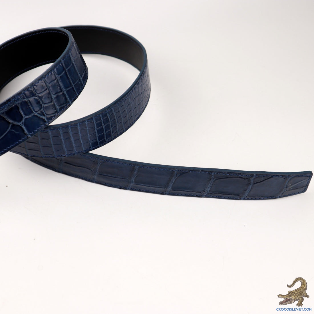 Crocodile leather belt in deep blue