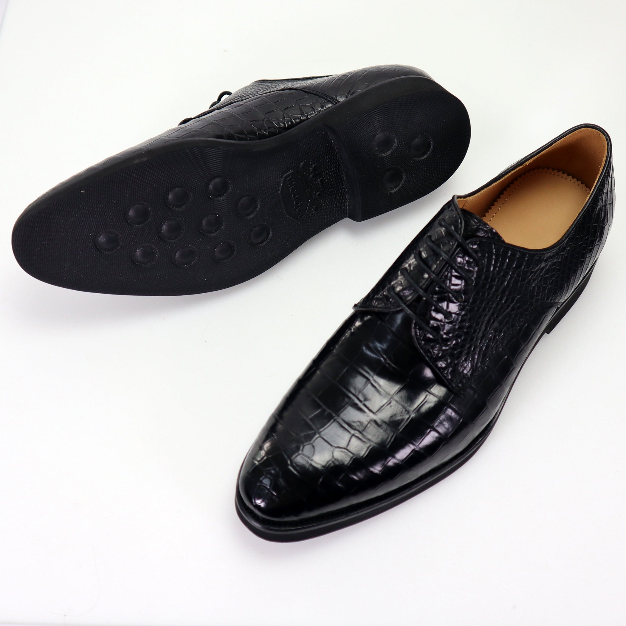 Handcrafted Alligator Derby Perforated Lace-Up Dress Shoes: Genuine Elegance and Luxury
